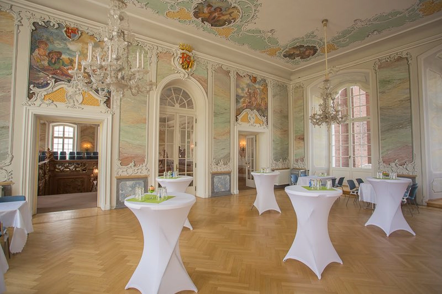 Thörnich - Partyservice - Eventaufbau